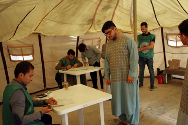 مسؤلان کمیسیون انتخابات:  ۱۳ مرکز ثبت نام رای‌دهند‌گان در بلخ هنوز فعال نشده است